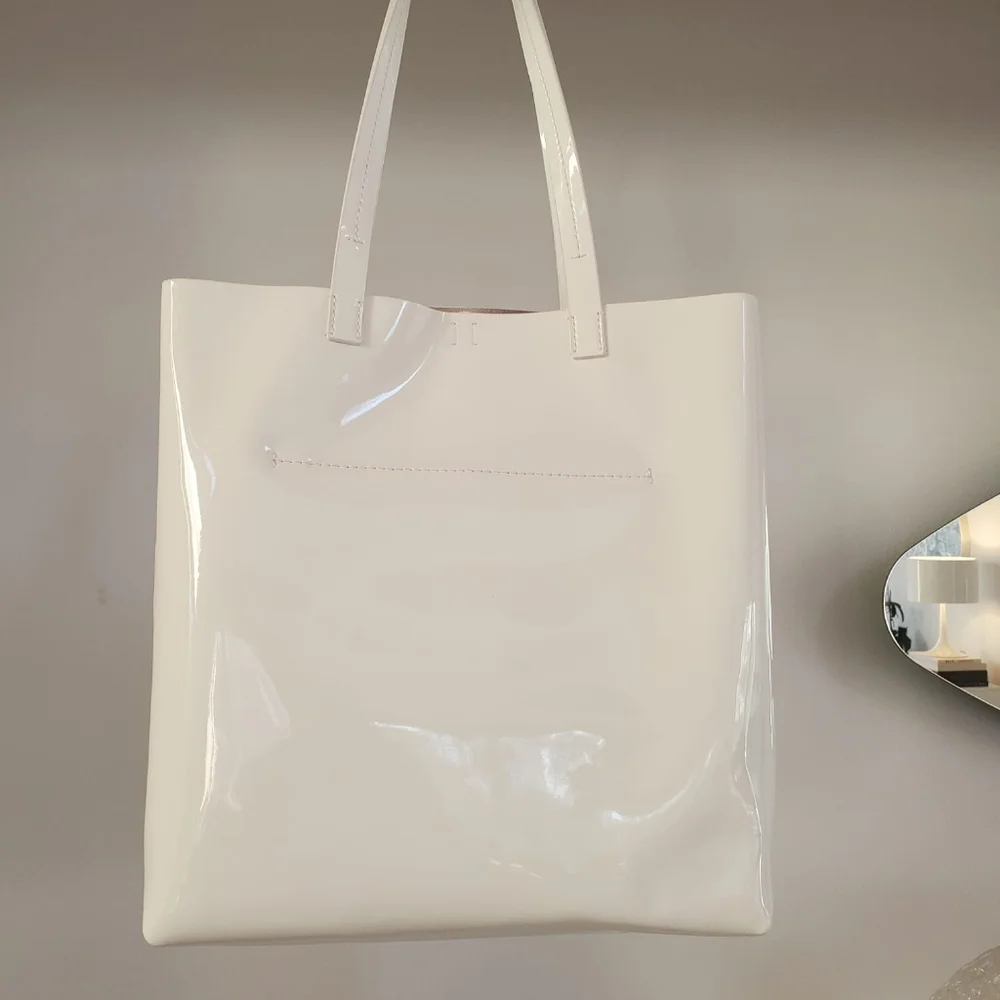 nwt Proenza Schouler White Label Walker Optic White Patent Leather Large…